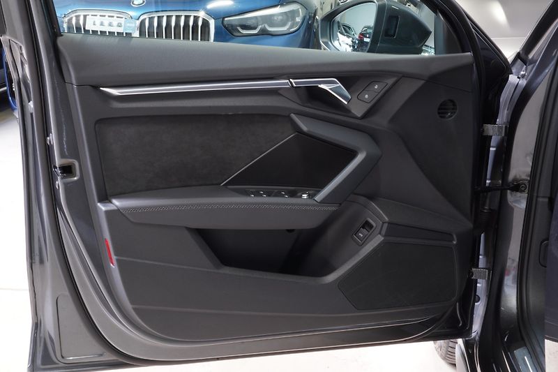 Audi A3 2.0TDI,110kW,S-LINE,ČR,DPH,ACC - fotka 17 z 31