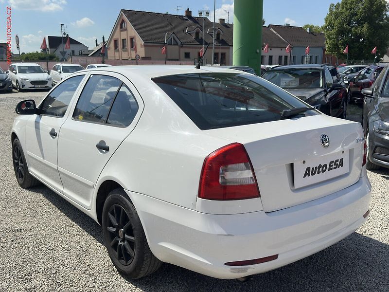 Škoda Octavia (2011) 1.2TSi, ČR, AC, zmk.řazení - fotka 6 z 15