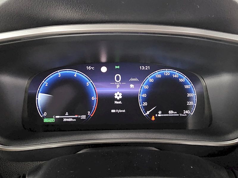 Toyota Corolla (2025) TS 1.8HEV 140k STYLE - fotka 11 z 31