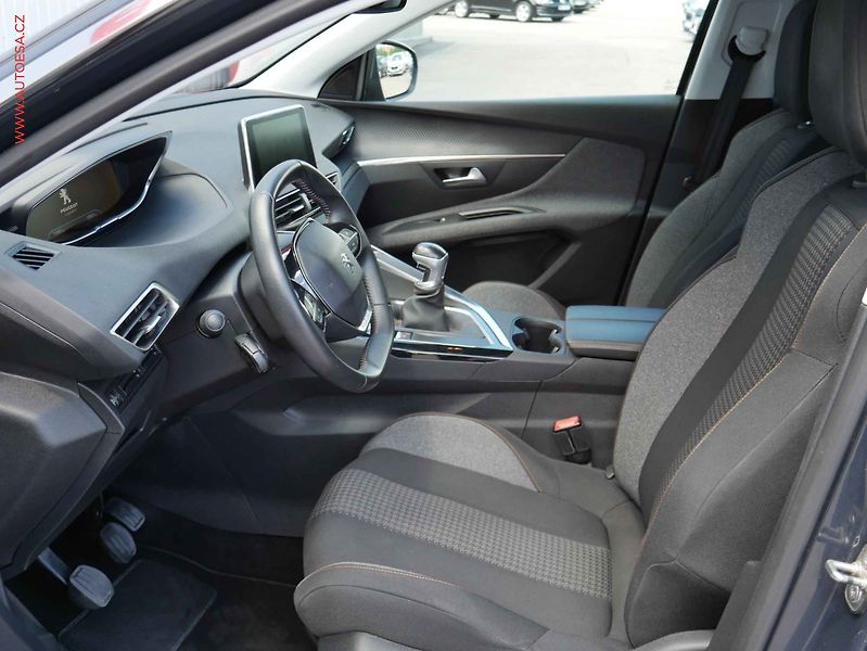 Peugeot 3008 (2020) 1.2 PT, ČR, Active - fotka 9 z 19