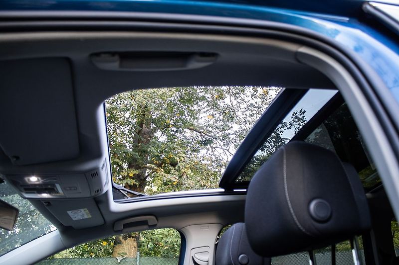 Volkswagen Touran 2.0 TDI, 110kW - fotka 43 z 45