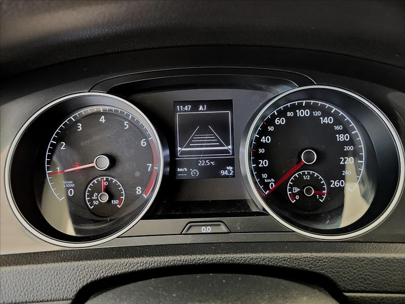 Volkswagen Golf 1,0 TSI,navi,digiklima,acc,alu - fotka 24 z 50