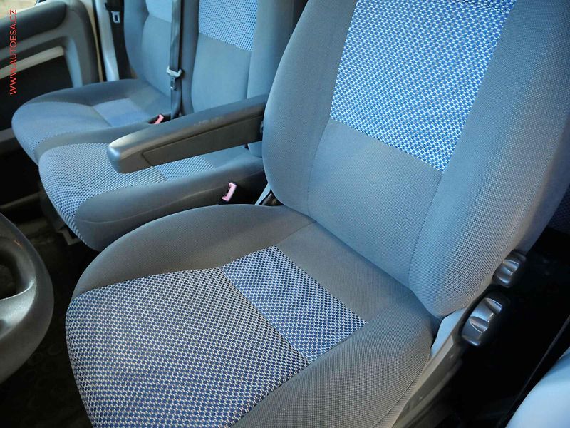 Citroën Jumper (2010) 2.2HDi 9míst LUX, ČR, AC - fotka 9 z 20