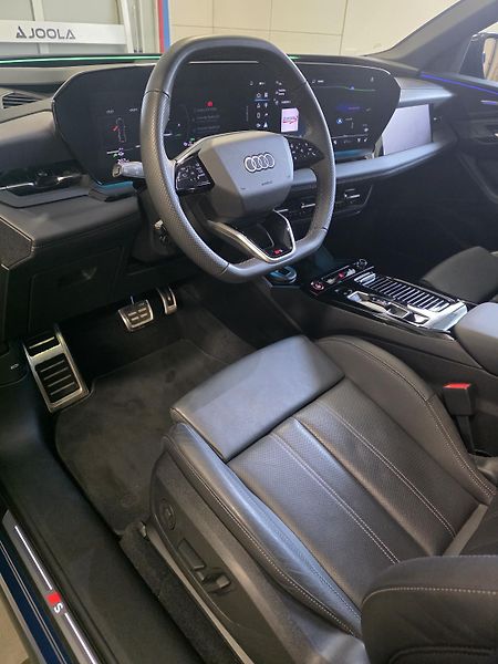 Audi SQ6 e-tron (2025) Edition One Blue - fotka 15 z 33