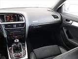 Audi A5 (2011) S-Line 2.0 TDI, 4X4 - náhled 8