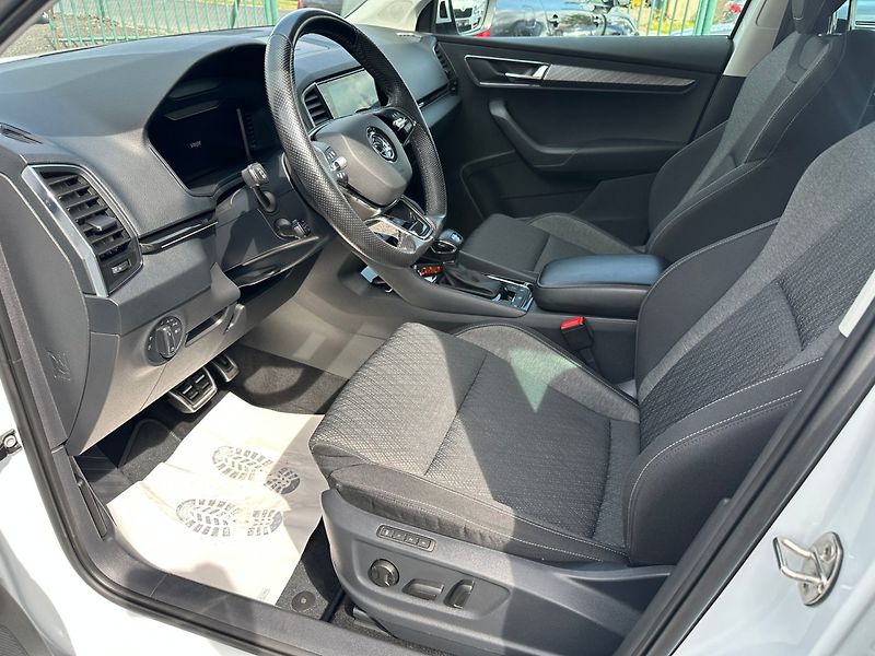 Škoda Karoq (2022) 2,0TDI 4x4 DSG Style - fotka 10 z 31