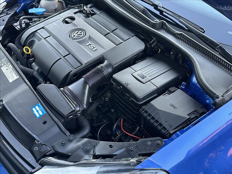 Volkswagen Golf 2,0 TSI 271PS  R M/T 4x4 - fotka 41 z 48