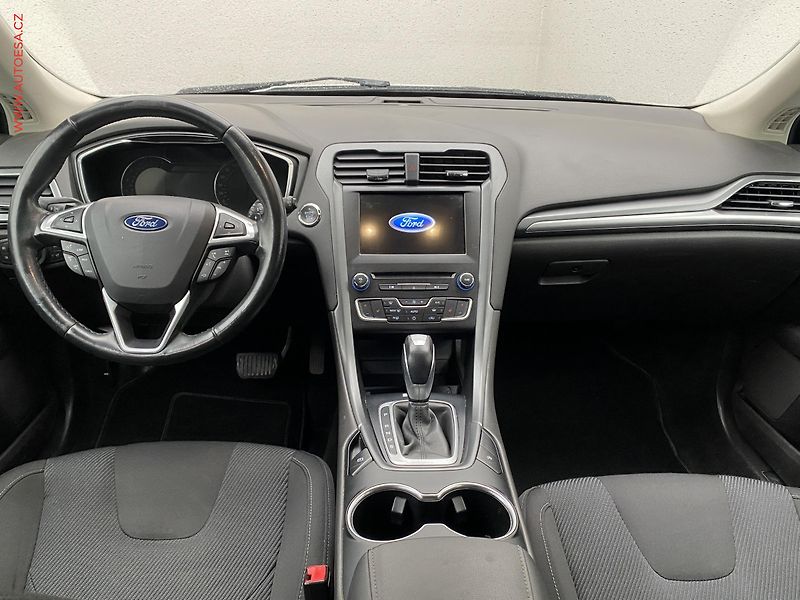 Ford Mondeo (2017) 2.0 TDCI, ČR, AT, navi, LED - fotka 8 z 17