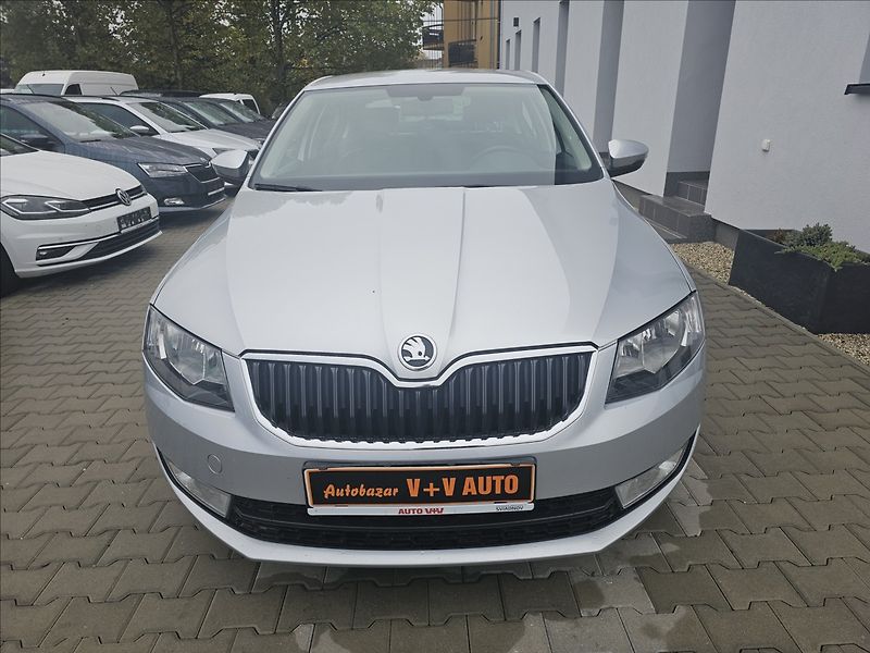 Škoda Octavia III 1,4TSi 103KW Elegance - fotka 2 z 44