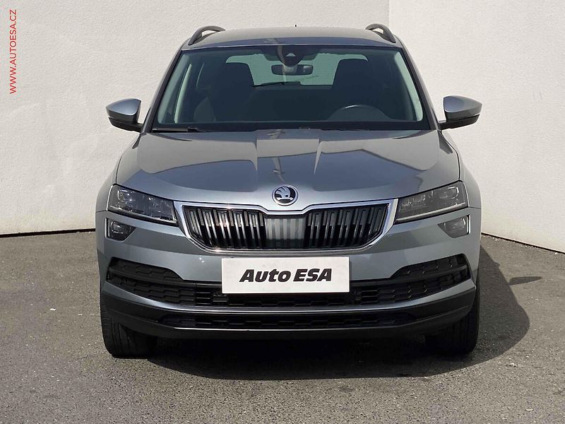 Škoda Karoq (2019) 1.5 TSi, Style, DSG, +ALU - fotka 2 z 20