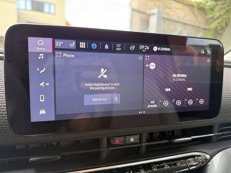 Fiat 500 LaPrima 42 kWh JBL - fotka 15 z 32