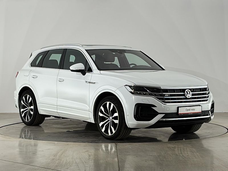 Volkswagen Touareg R-LINE - fotka 14 z 30