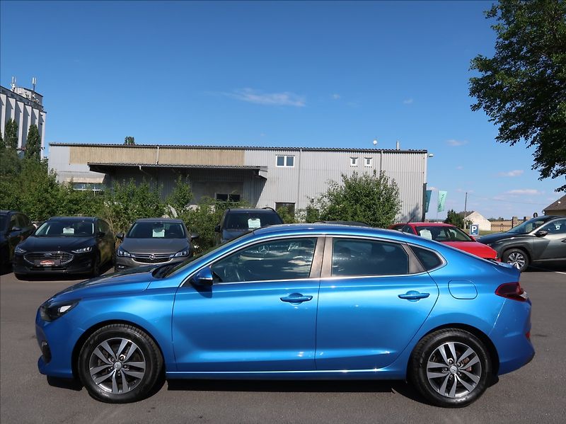 Hyundai i30 1,0 T-GDi,88kW,1majČR,serv.kn. - fotka 6 z 29