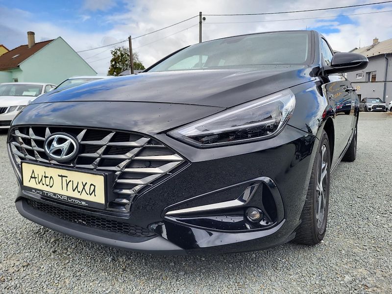 Hyundai i30 FASTBACK 1.5 T-GDI mHEV 118kW - fotka 37 z 47