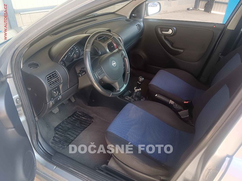 Opel Corsa (2005) 1.3CDTi, servis.kniha, AC - fotka 3 z 3