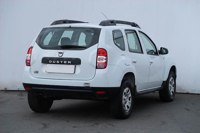 Dacia Duster (2015) 1.6 16V, Vyhř. sedaček - fotka 5 z 15