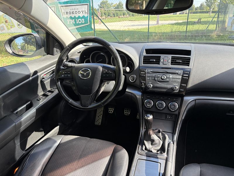 Mazda 6 2.0 Sports-Line - fotka 25 z 31
