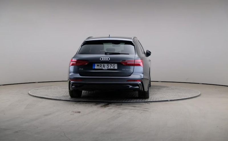 Audi A6 Avant 55 e TFSI Q S-Line Matrix Taž  - fotka 5 z 29