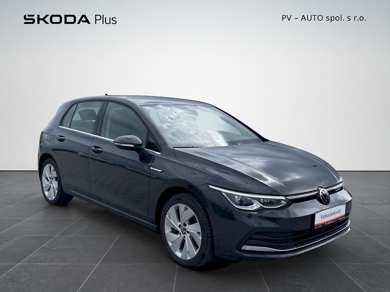 Volkswagen Golf (2022) 1,5 eTSI 110 kW DSG Style Plus - fotka 25 z 30