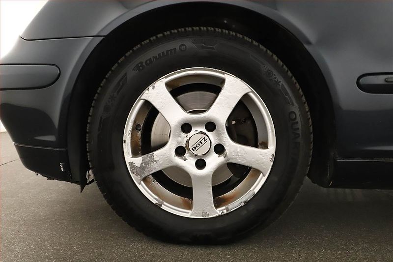 Mercedes-Benz Třídy C (2004) C 220 CDI , po STK, Tažné - fotka 14 z 14
