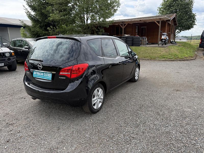 Opel Meriva 1.4iT - fotka 6 z 24