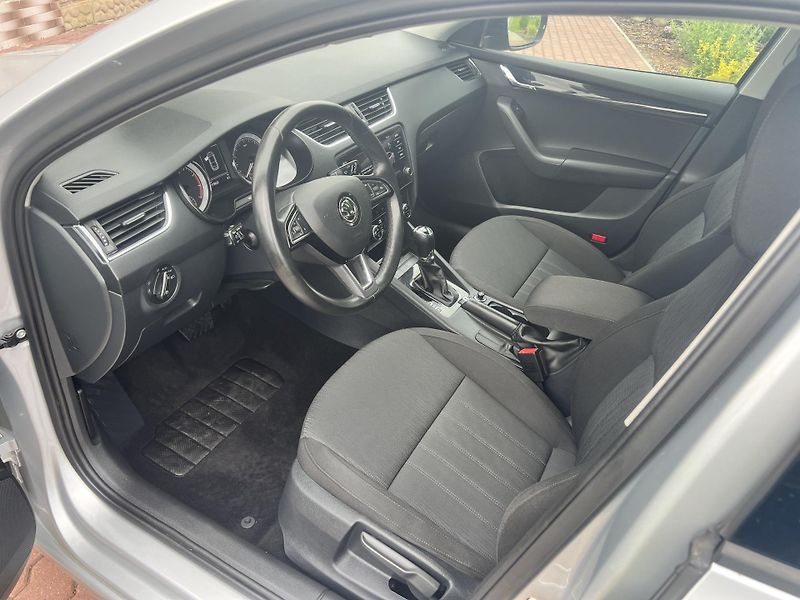 Škoda Octavia 1.5TSI 110KW,STYLE,DSG,ALU,DPH - fotka 12 z 43