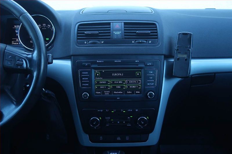 Škoda Yeti (2012) 2.0 TDI, 4X4, Automat - fotka 12 z 18