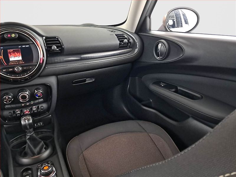 Mini Clubman (2018) Cooper, Navi, Tempomat - fotka 8 z 20