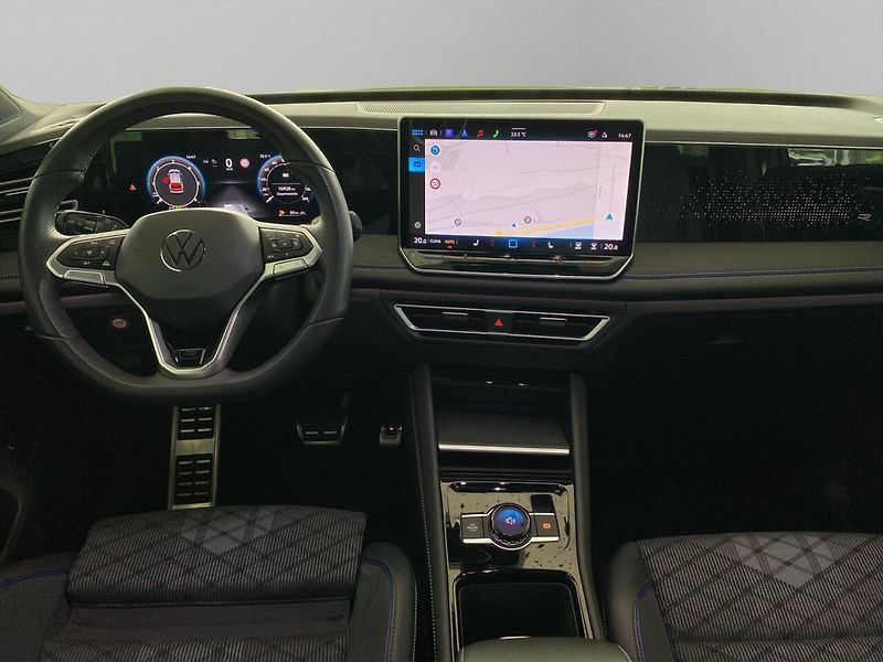Volkswagen Tiguan TDI 4M R-Line Pano NezT 360 IQ - fotka 8 z 12
