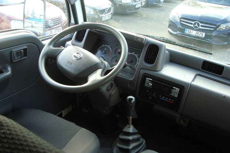 Nissan Cabstar (2003) 3.0TDi,88Kw,6-míst,STK+ME 9/28 - fotka 28 z 53