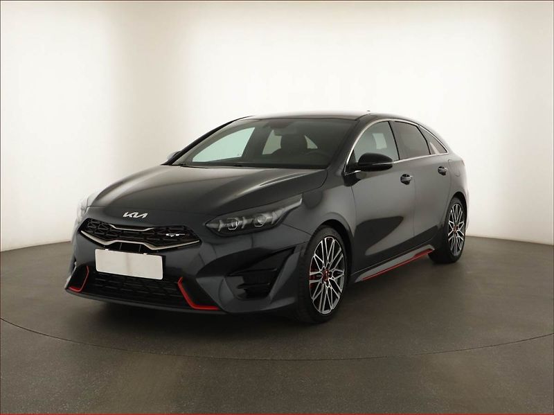 Kia Pro_Ceed (2022) GT 1.6 T-GDI - fotka 2 z 19