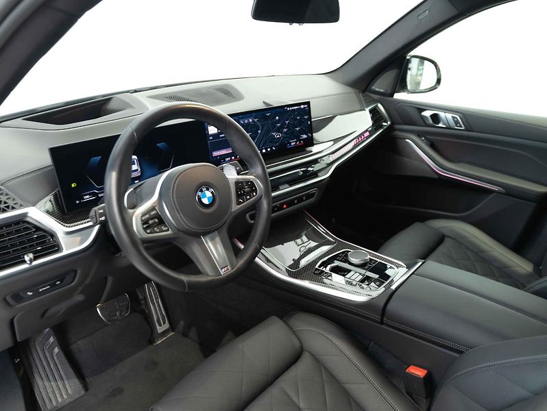 BMW X5 xDrive30d - fotka 5 z 6