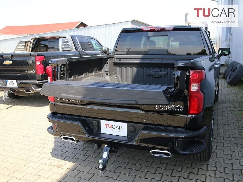 Chevrolet Silverado (2025) High Country 6.2 V8  - fotka 6 z 47