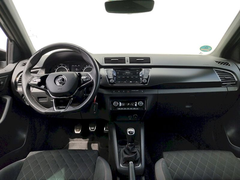 Škoda Fabia (2021) Monte Carlo 1,0 Tsi 81 Kw - fotka 5 z 35