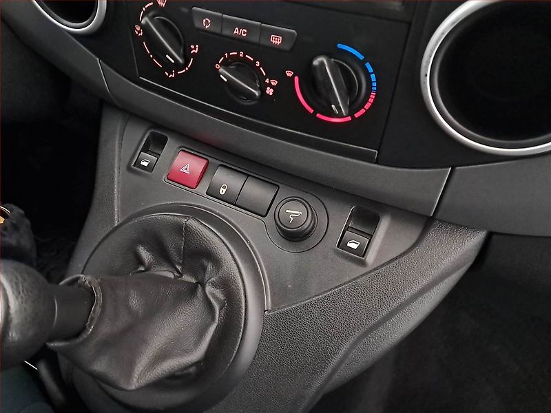 Citroën Berlingo (2018) Feel 1.6 VTi, 5Míst, ČR - fotka 17 z 17