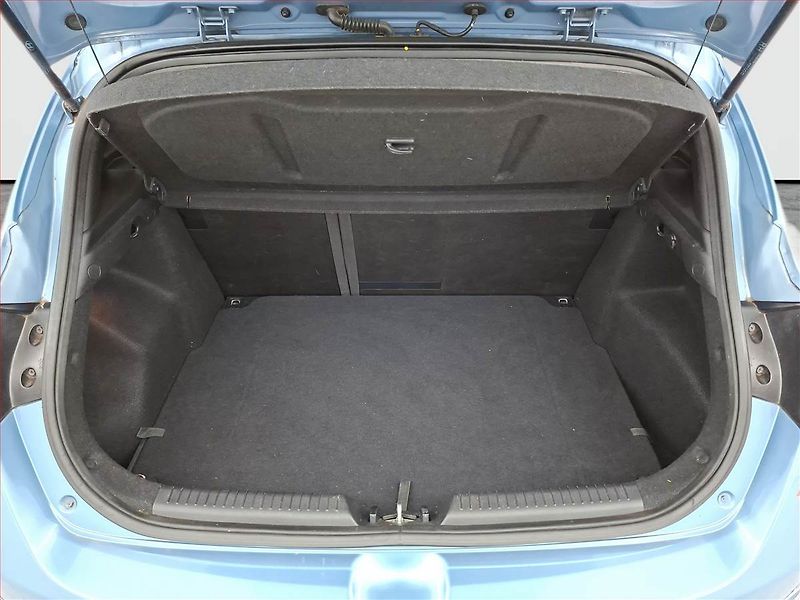 Hyundai i30 (2012) 1.6 GDI, Tempomat - fotka 13 z 15