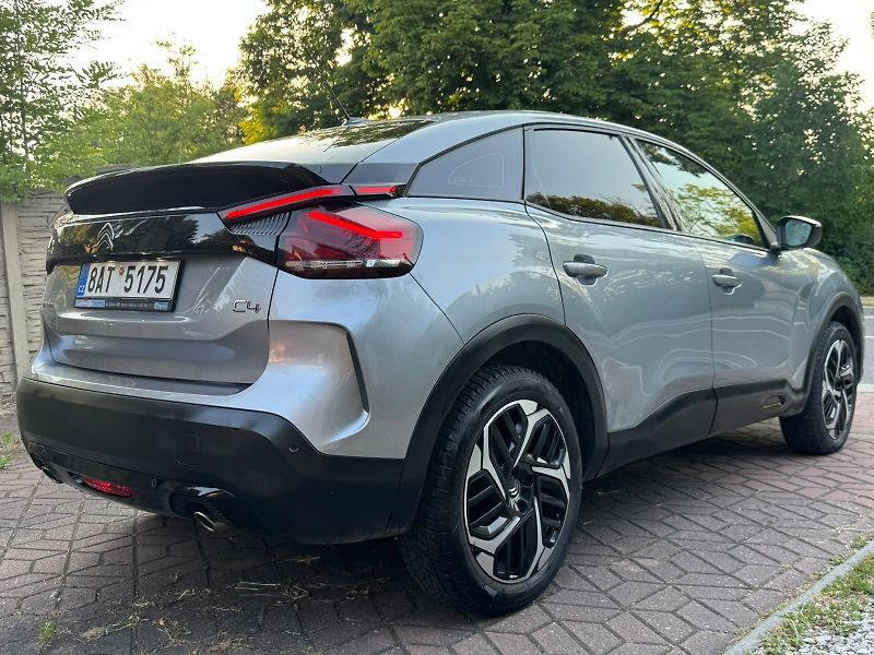 Citroën C4 1.2i 130 S&s 1.MAJITEL ČR DPH  - fotka 6 z 30
