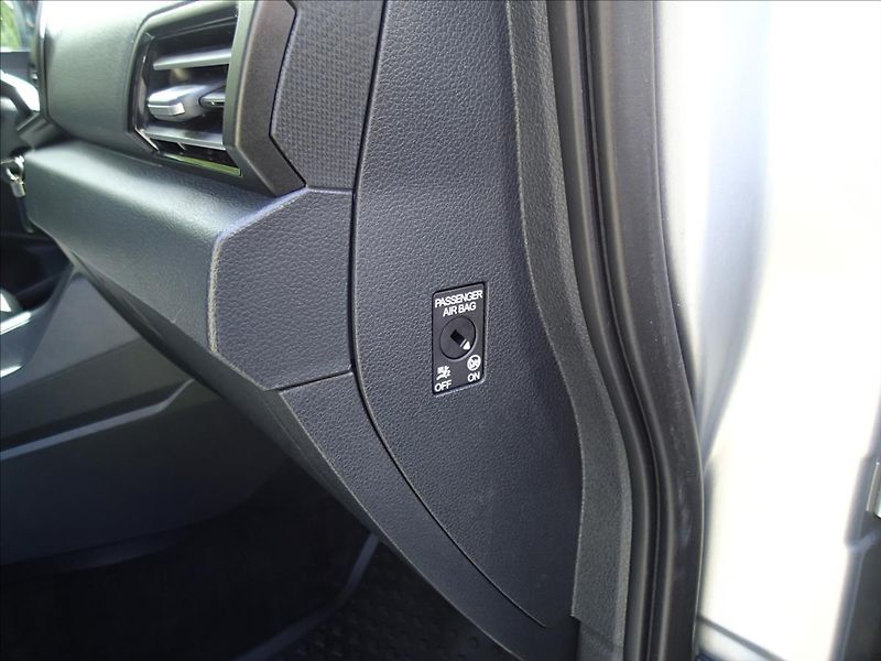 Volkswagen Caddy 1,5 1.maj. 26 000 Km, záruka - fotka 34 z 41