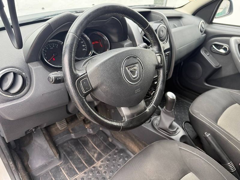 Dacia Duster (2016) 1.6 SCe 84 kW Exception - fotka 8 z 20