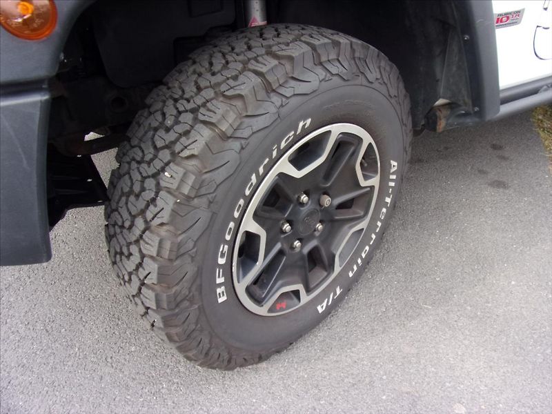 Jeep Wrangler 2,8 CRD Rubikon 147kW 1maj. - fotka 27 z 30