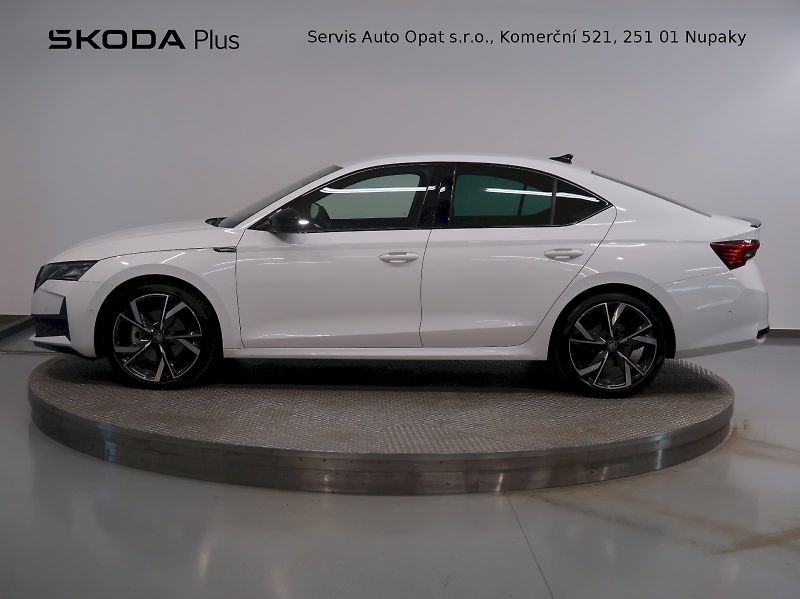 Škoda Octavia (2025) SPORTLINE 2.0TSI 150KW 4x4 DSG - fotka 3 z 44