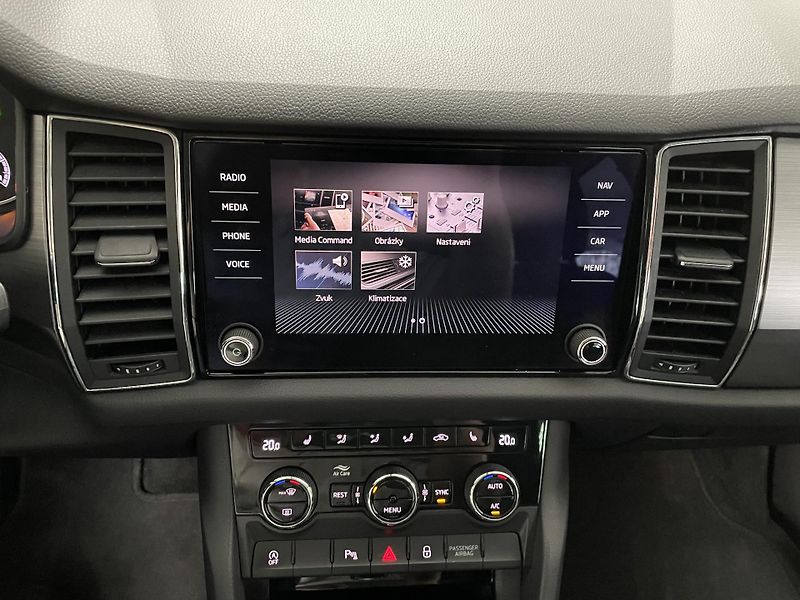 Škoda Kodiaq 2.0 TDi ČR 4x4 DSG REZERVACE  - fotka 29 z 31