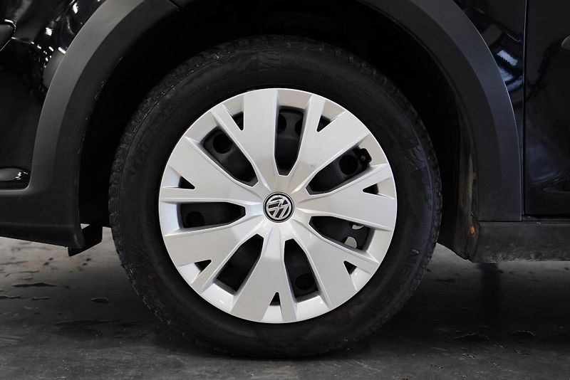 Volkswagen Touran - fotka 10 z 25