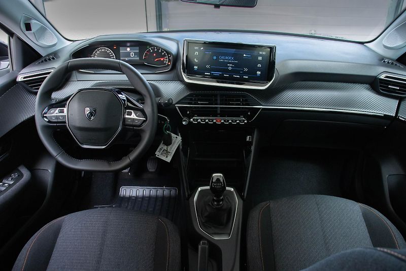 Peugeot 208 (2026) STYLE Turbo 100 MAN6 - fotka 10 z 15