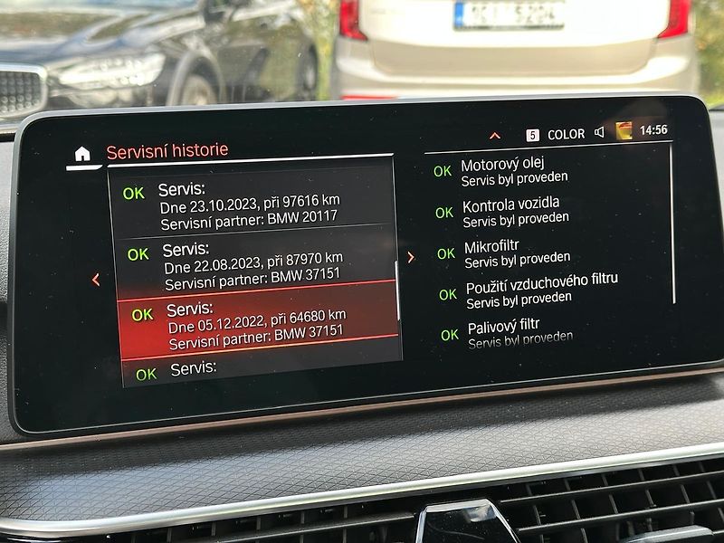 BMW Řada 5 540D xDrive Executive Pro LASE - fotka 22 z 24