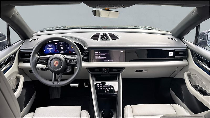 Porsche Macan 4S Electric - fotka 18 z 23