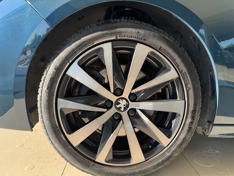 Peugeot 508 (2020) SW GT LINE HYBRID 225 e-EAT8 - fotka 6 z 21