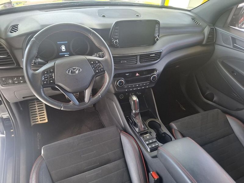 Hyundai Tucson 1.6 T-GDi  130KW 4x4 N-line 20 - fotka 8 z 15