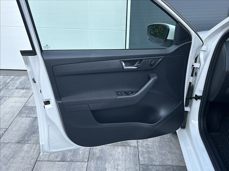 Škoda Fabia 1,0 TSI 95PS  Ambition Top - fotka 13 z 52