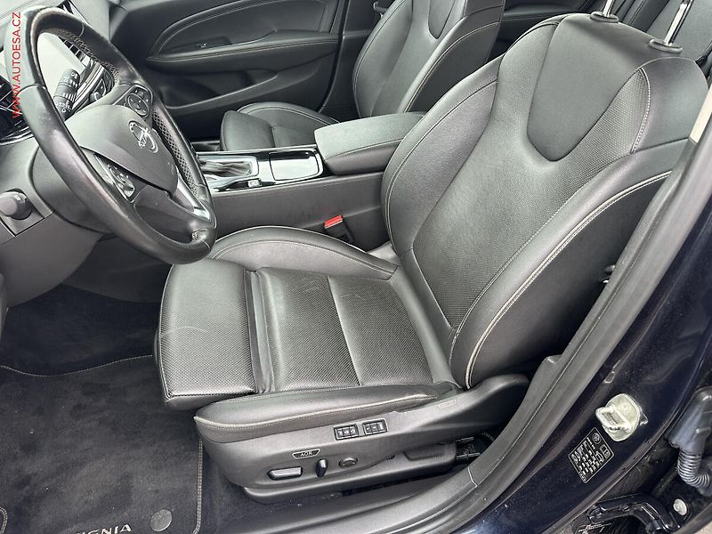Opel Insignia (2018) 2.0 CDTI, AT - fotka 9 z 22